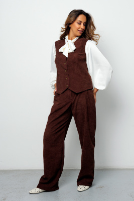 Костюм брючный вельветовый с жилеткой 399BRN коричневый